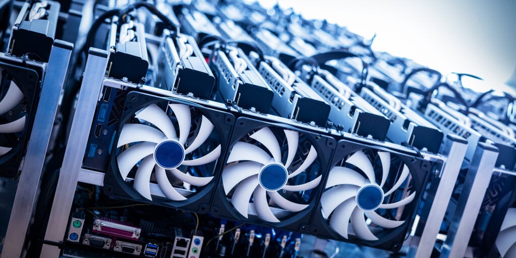 Bitcoin Miner Ionic Faces Challenge From Disgruntled Shareholders - Decryption